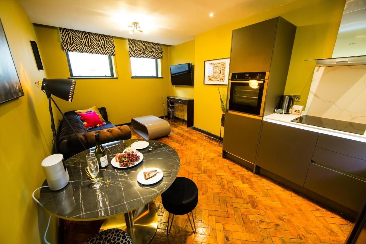 Maison Parfaite Ls1 - Luxury City Centre Apartments ลีดส์ ภายนอก รูปภาพ